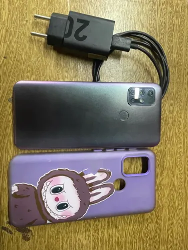 Vendo celular moto G30