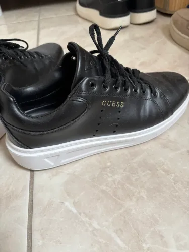 Tênis Guess