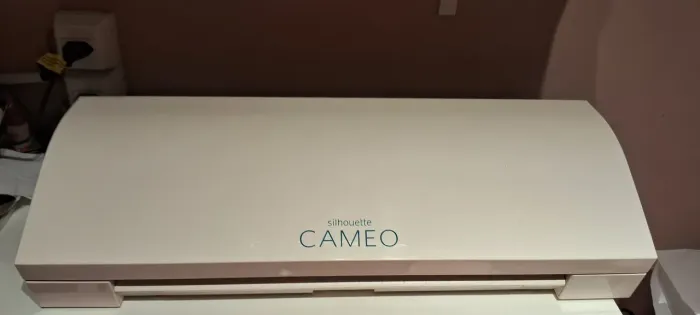 Silhouette Cameo 3