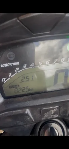 Vendo fan em perfeito estado , km baixo , 2024