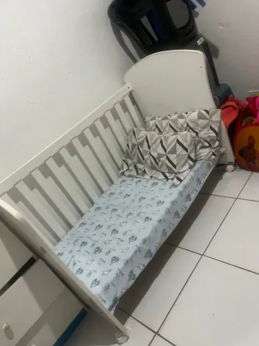 Berço usado