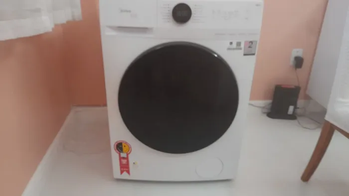 Vendo uma máquina de lavar nova, só aceito Pix e não entrego 