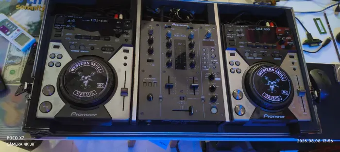Kit CDJ 400 Pioneer + Mixer + Case - Completo