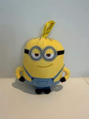 pelúcia minion Ed burger king | minions & monsters 2026