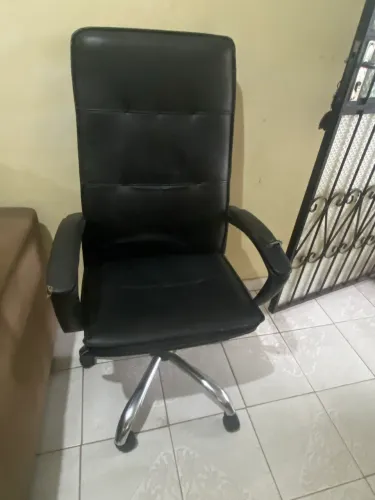 Cadeira game e de escritório para reparos