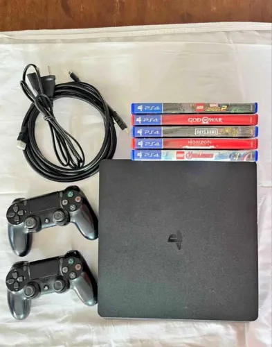 PS4