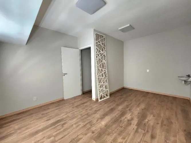 Sala à venda, 32 m² - Santa Lúcia - Vitória (ES)
