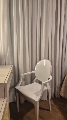 Cadeira Tok Stok 