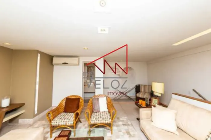 Cobertura : / Residencial / Leblon