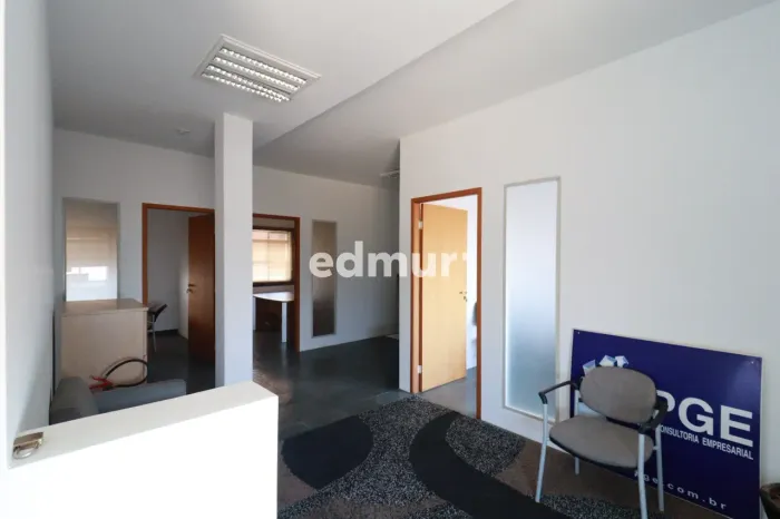 SALA para ALUGUEL com 68m² no bairro PARAÍSO com 0 quartos e 0 vagas. SANTO ANDRÉ, SP