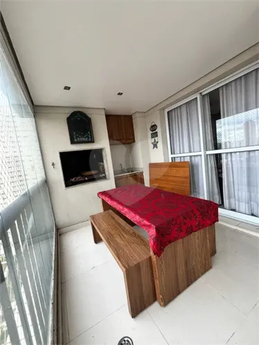 Apartamento com 3 quartos para locação em Mooca - SP