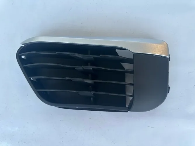 Grade Tela Esquerda Farol de Milha Bmw X1 2016 2017 2018 2019