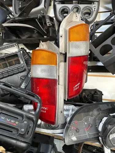 Lanterna traseira  kia atos prime 1996 cada 200