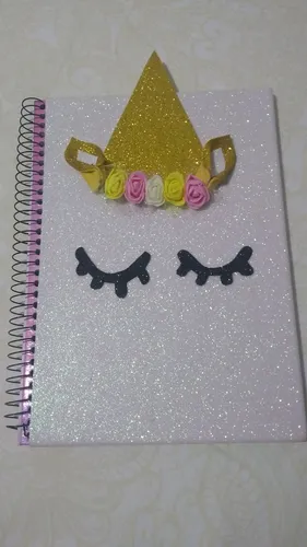 Caderno unicórnio + lápis e clipe vassourinha