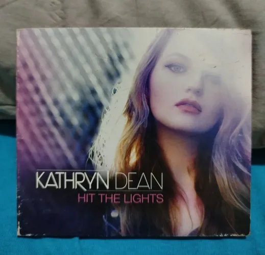 CD Kathryn Dean - Hit The Lights