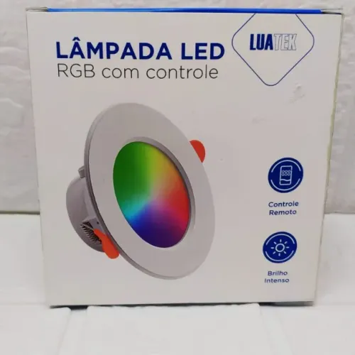 Lampada Led Rgb Com Controle 15w Luatk Lk-rgb-y015w