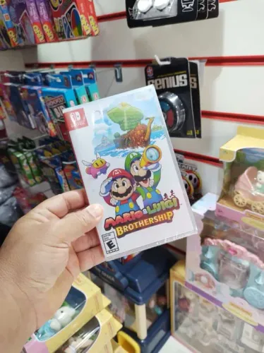 Mario & Luigi Brothership Nintendo Switch (americano) - Mídia Física - Lacrado