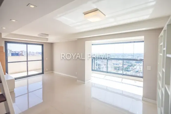 Cobertura em Condomínio Clube com 2 quartos e Terraço à venda, 110 m² - Vila Izabel - Curi