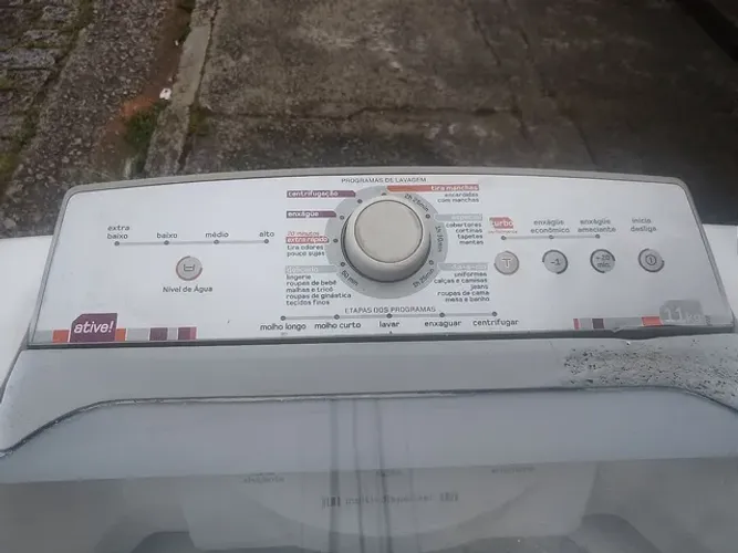 Máquina de lavar Brastemp 11 kg..cesto inox...127 volts