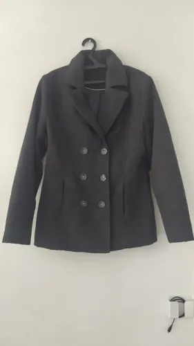 Sobretudo feminino cinza chumbo
