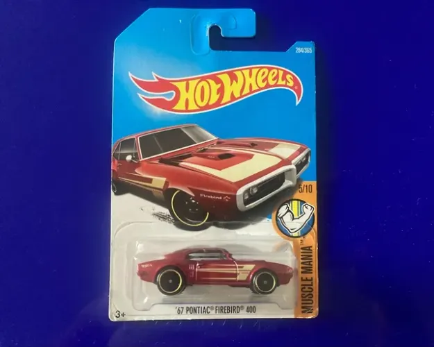 Hot Wheels 2015 67 Pontiac Firebird 400 (ITEM LACRADO)