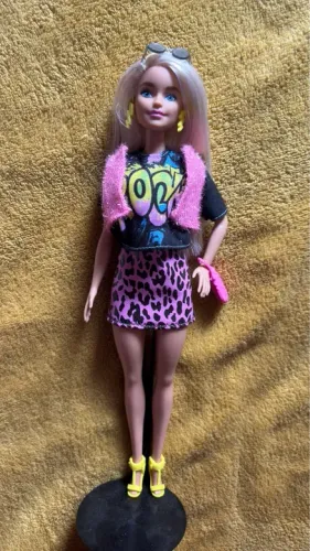 BARBIE 150