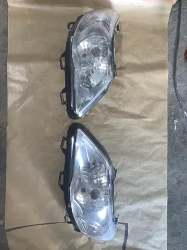 Par de farol gol g5 simples 
