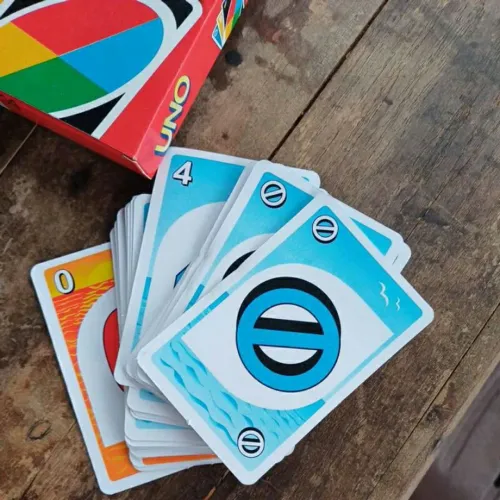 Jogo de cartas Uno Edição Especial