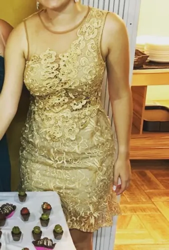 Vestido curto festa Dourado
