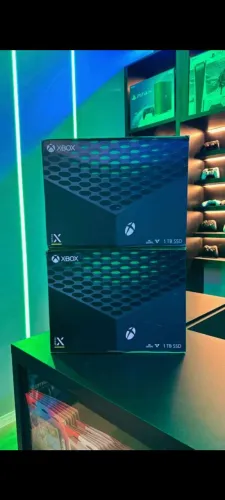 Xbox Series X - 1TB SSD - seminovo na caixa