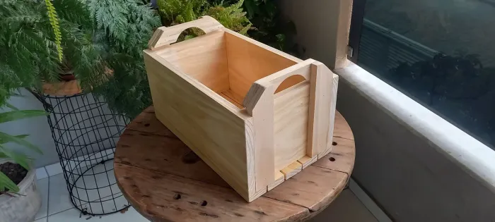 Caixote em madeira pinus