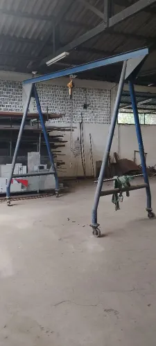 Pórtico rolante com talha de elevação 3mt