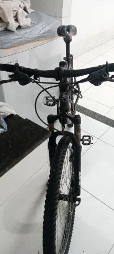 Vendo uma excelente bicicleta aro 26 da Sense !