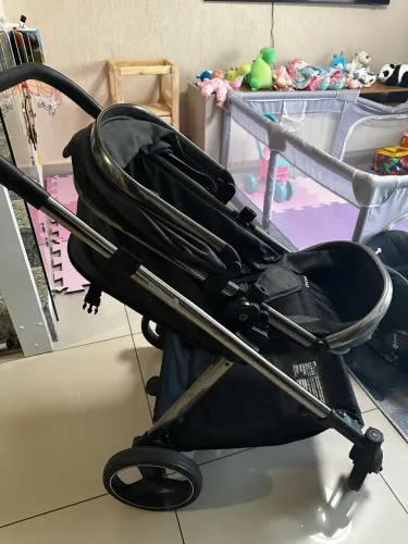 Safety 1st two safe Carrinho e bebê conforto com isofix