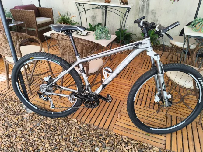 Bicicleta aro 29 TREK Marlin Tam.17.5
