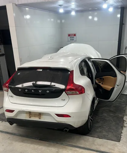SUCATA VOLVO V40 T4 2.0 2019 PEÇAS E ACESSÓRIOS