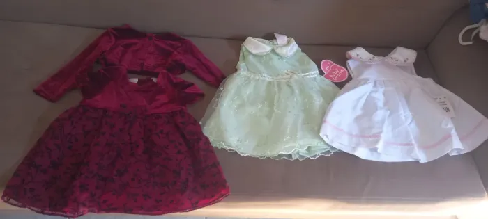 Roupas infantis a peça apartir de 20 reais