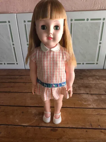 Boneca antiga Danda da Estela