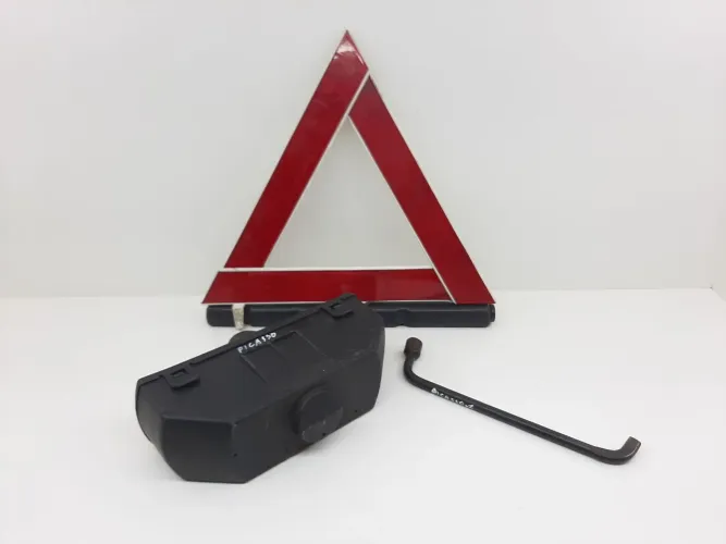 Kit macaco chave de roda Citroën Xsara Picasso 
