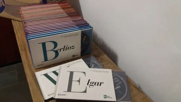 CDs - Grandes Compositores Da Música Clássica - 29 volumes