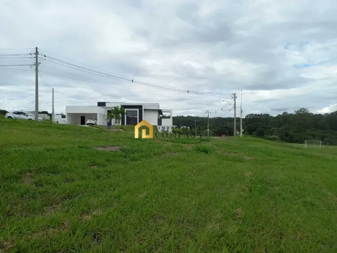 Condomínio Fazenda Alta Vista - Terreno no Condomínio Fazenda Alta Vista em Salto de Pirap