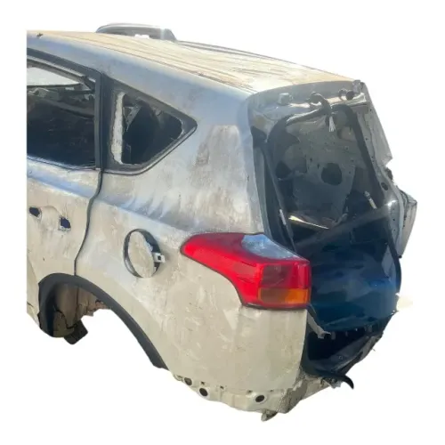 Lateral esquerda Rav4 Toyota 
