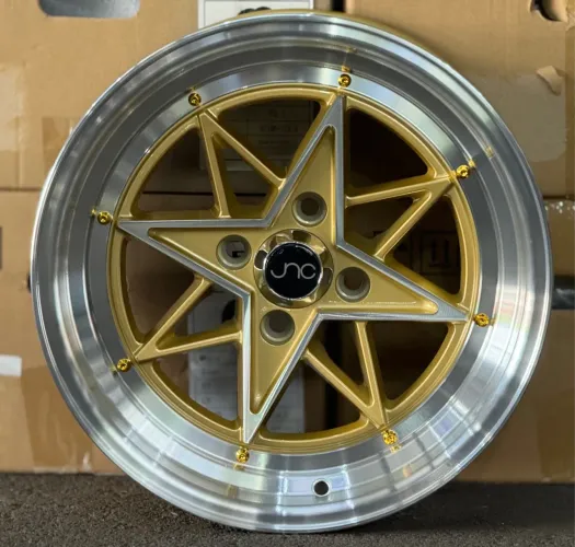 Rodas Esportivas  aro 15 tala 8 furacão 4x100