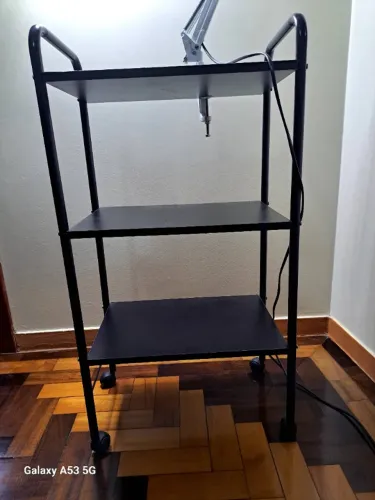 Material de cilios , mesa, mais lupa