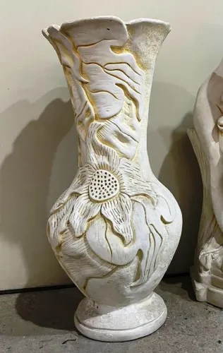Vaso em gesso para decoração 60cm