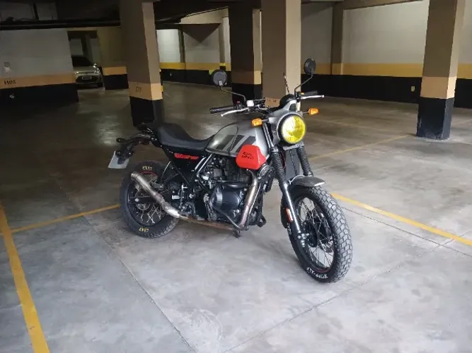 Royal Enfield Himalayan Scram 411 2023