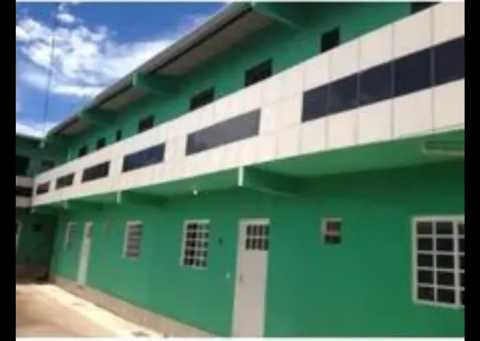 Kit casa quitinet p norte 700,00 com água luz inclusos