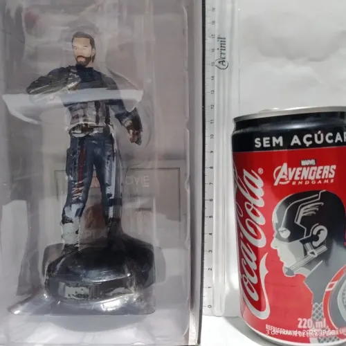 Coleção Eaglemoss Marvel Cinema, Chris Evans Capitão América endgame + latinha coca .