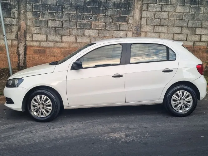 Volkswagen Gol Geração VI City Trendline 1.0 8V MI Total Flex Mec. 4P 2014