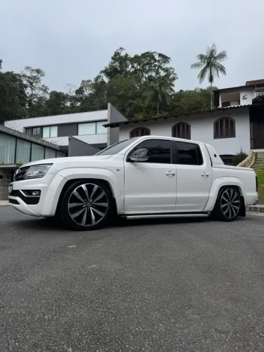 VW - Amarok Extreme 3.0 V6 - Rebaixada 